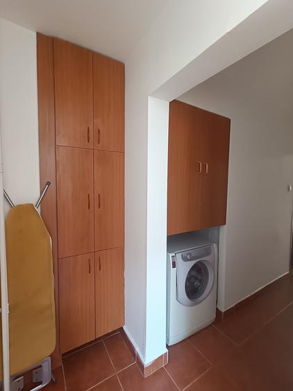 Apartament cu 3 camere decomandat, mobilat în Dristor