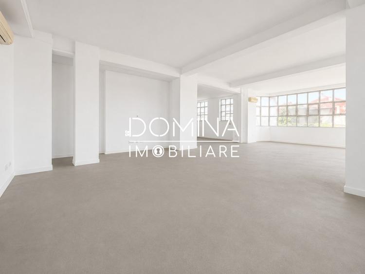 Spațiu comercial, de 220 mp, în Central