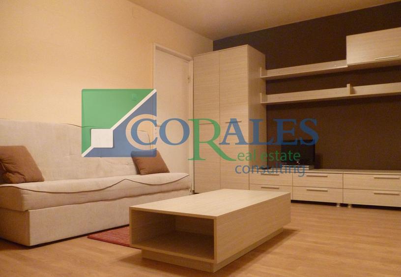 Zona Lipovei | Apartament 2 camere | Centrala proprie | Decomandat - 1