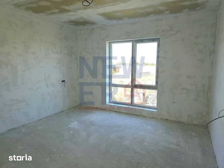 Casă cu 5 camere cu Teren 354 Mp în Crevedia