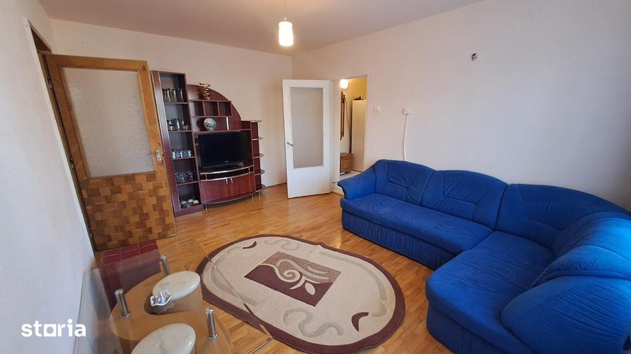 Apartament cu 2 camere semidecomandat în Săsar