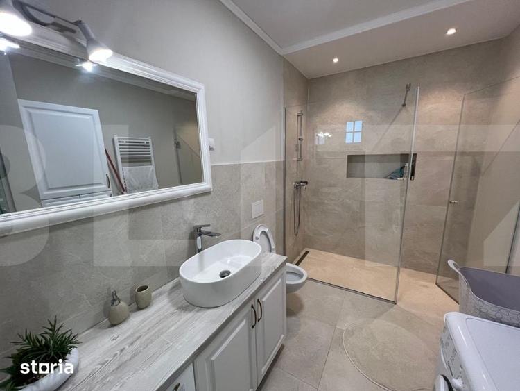 Casă cu 8 camere cu Teren 868 Mp în Ciurila