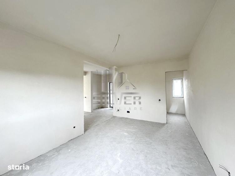 Casă cu 4 camere în Chinteni
