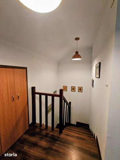 Casă cu 3 camere cu Teren 500 Mp în Uricani