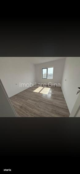 Casă cu 4 camere cu Teren 140 Mp în Central
