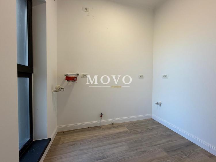 Duplex cu 4 camere cu Canalizare în Covaci