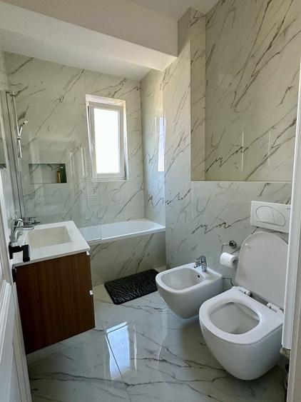 Apartament cu 3 camere în Burdujeni
