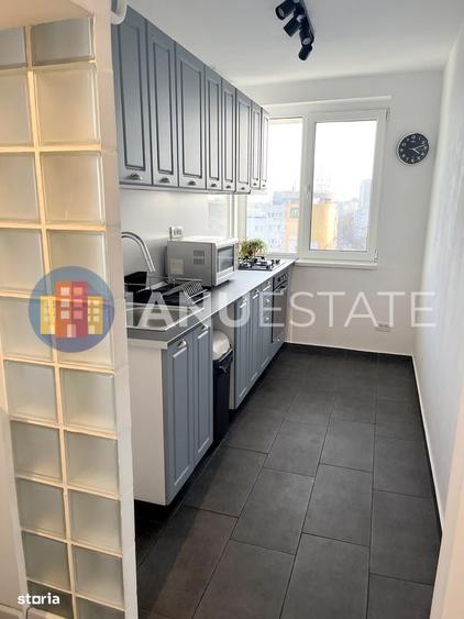 Apartament cu 3 camere semidecomandat în Ștefan cel Mare