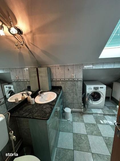 Casă cu 6 camere cu Teren 450 Mp în Vasile Alecsandri