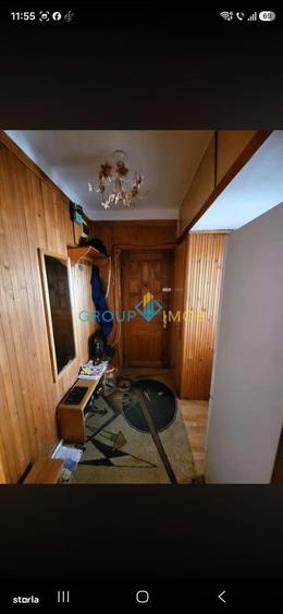 Apartament cu 3 camere semidecomandat în Milcov