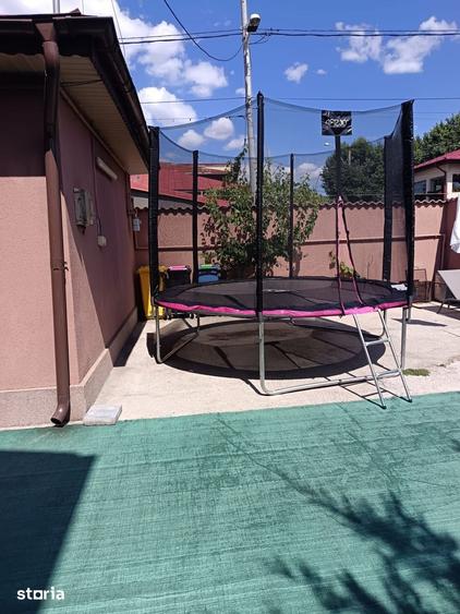 Casă cu 3 camere cu Teren 237.62 Mp în Andronache