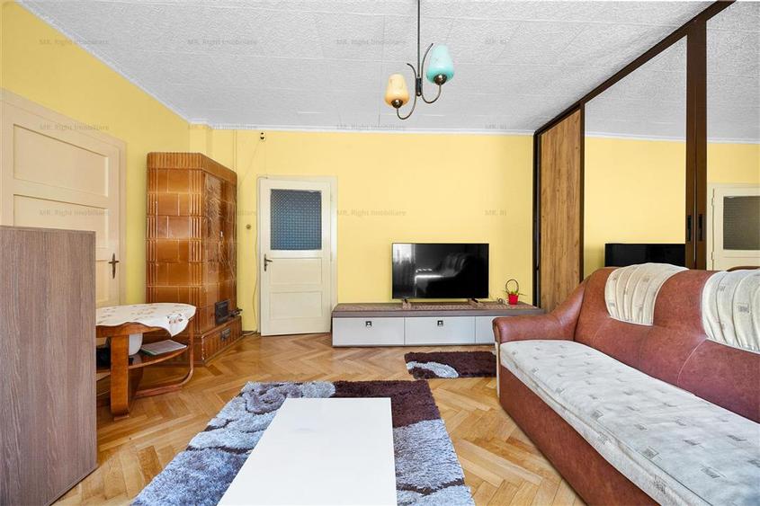 Apartament cu 3 camere decomandat, mobilat în Centrul Civic