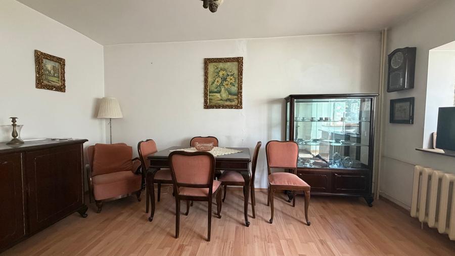 Apartament cu 2 camere decomandat în Decebal