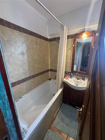 Apartament cu 4 camere decomandat în Ultracentral