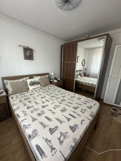 Apartament cu 2 camere semidecomandat în Rahova