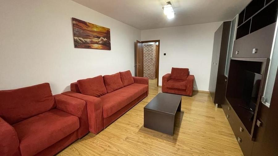 Apartament cu 2 camere decomandat în Petros
