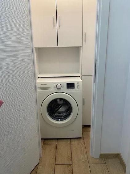 Apartament cu 2 camere semidecomandat, mobilat în Berceni