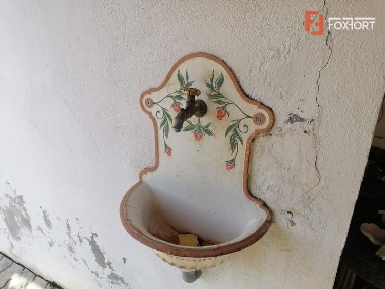 Casă individuală cu 7 camere cu Teren 4316 Mp în Bogda