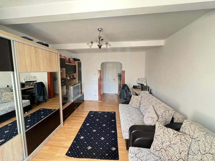 Apartament cu 2 camere decomandat, mobilat în Bartolomeu