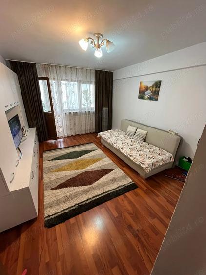 Apartament cu 3 camere decomandat în Ultracentral
