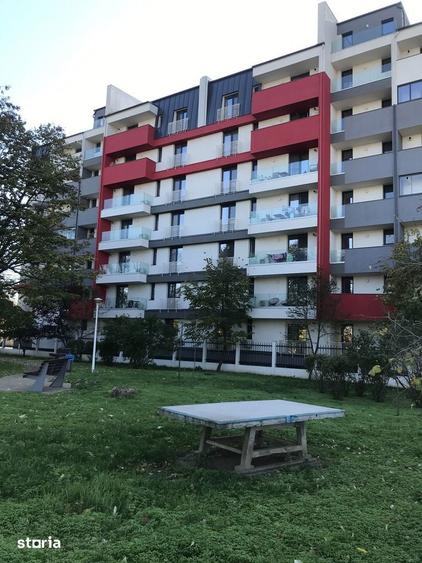 Apartament cu 3 camere în Piața Centrală
