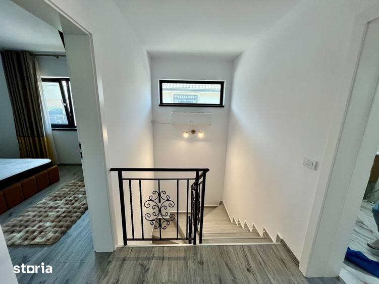 Casă cu 5 camere cu Teren 250 Mp în Miroslava