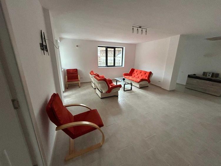 Casă cu 3 camere cu Teren 748 Mp în Unguriu