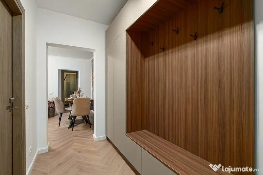 Apartament cu 2 camere semidecomandat în Universitate