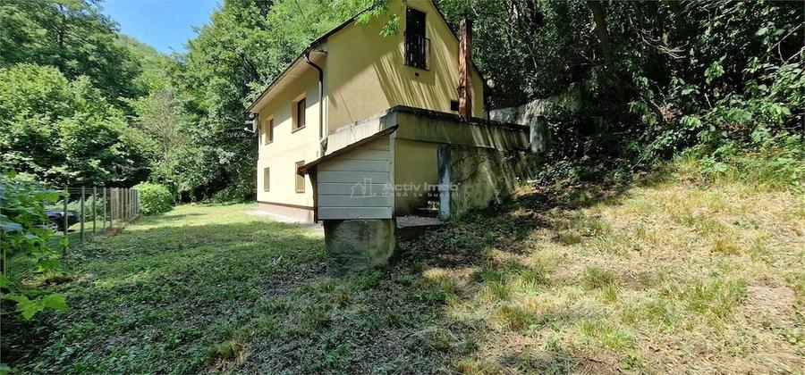 Casă cu 1 camere cu Teren 2122 Mp în Lendt