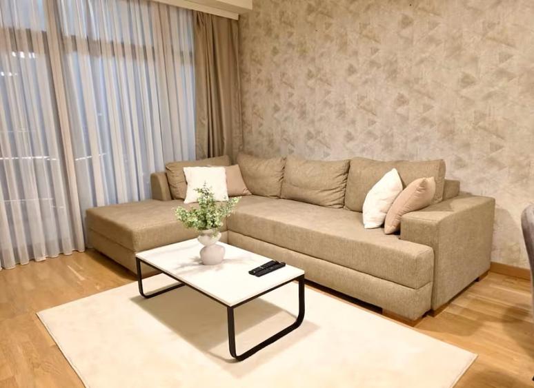 Apartament cu 2 camere decomandat în Colentina