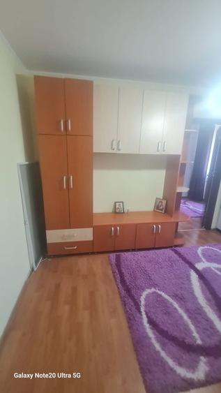 Apartament cu 2 camere de inchiriat - 1