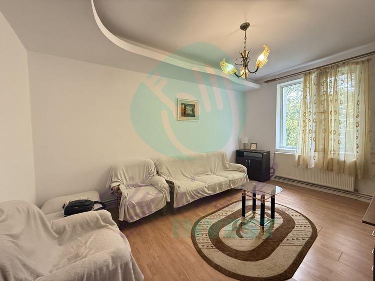 Apartament cu 2 camere decomandat în Baba Novac