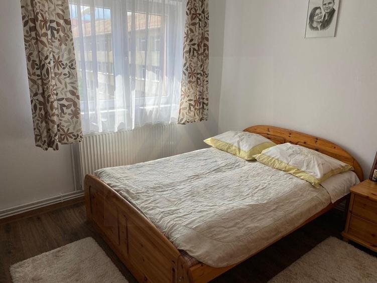Apartament 2 camere  60 mp utili etaj 2 balcon Cartierul Strand - 2