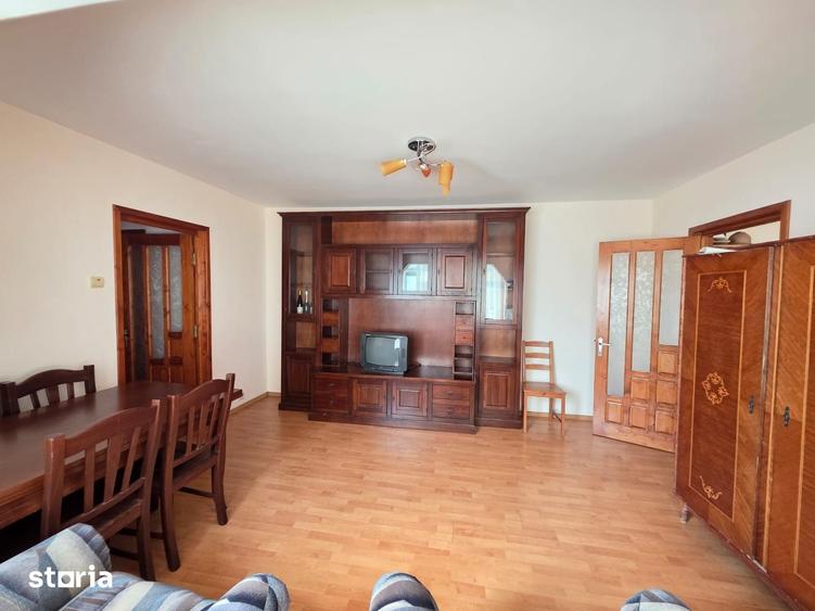 Apartament cu 3 camere în Central