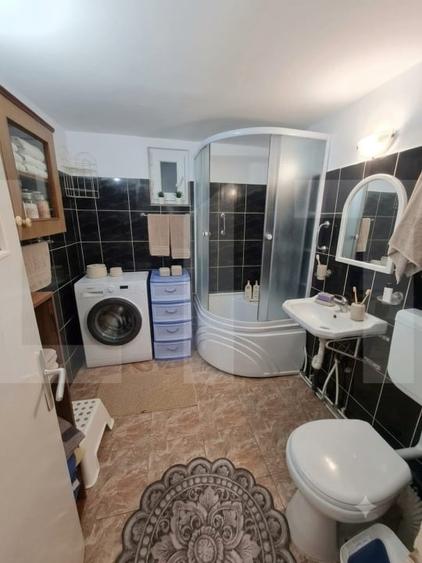 Casă individuală cu 4 camere cu Canalizare în Nord