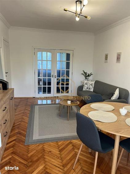 Apartament cu 3 camere în Valea Roșie