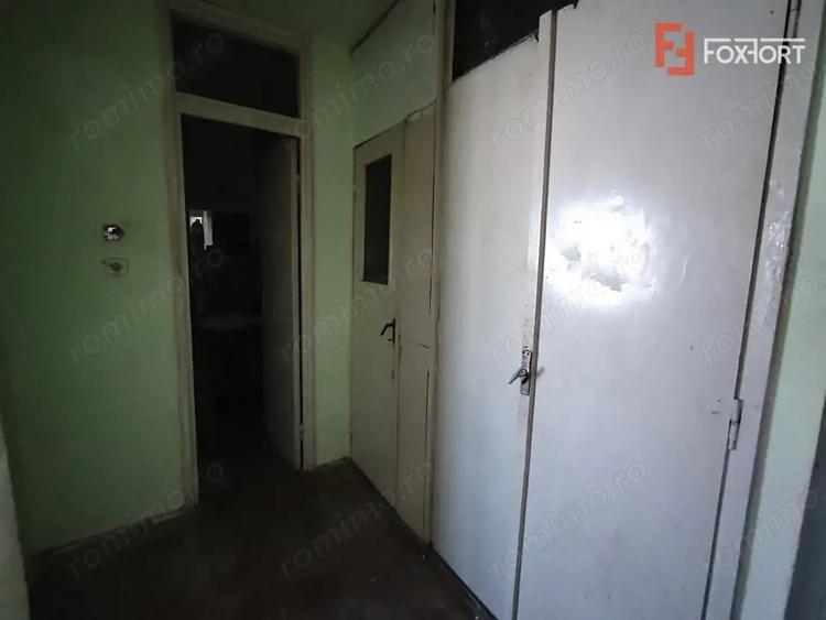 Apartament cu 2 camere decomandat în Dâmbovița