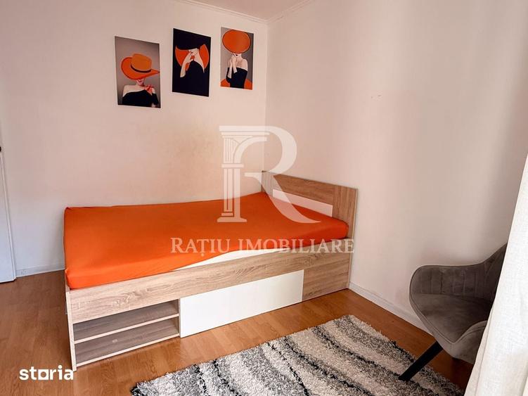 Apartament cu 3 camere în Decebal