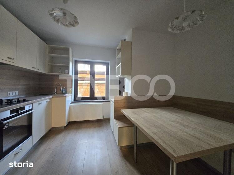 Casă cu 5 camere cu Teren 320 Mp în Tineretului