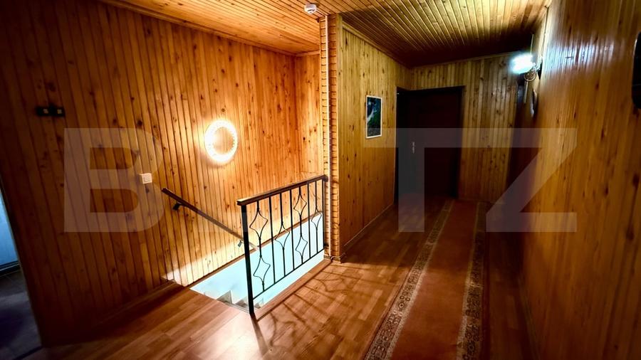 Casă individuală cu 6 camere cu Canalizare în Exterior Nord