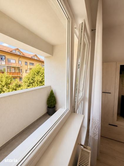 Apartament cu 2 camere decomandat în Roșu