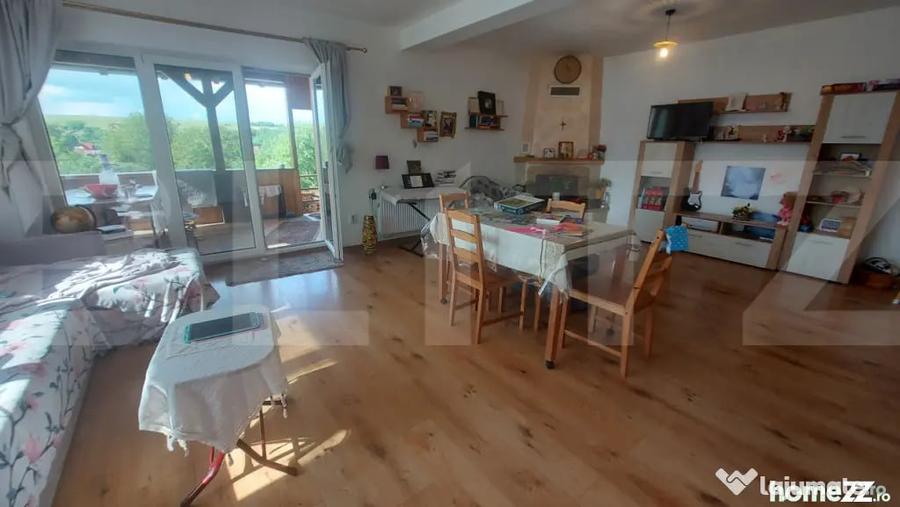 Casă cu 4 camere cu Teren 500 Mp în Central