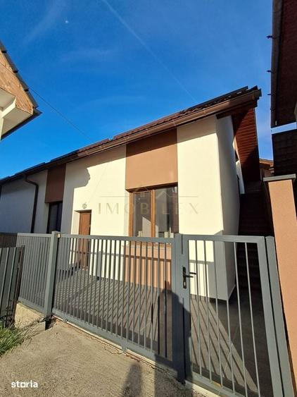 Casă cu 4 camere cu Teren 487 Mp în Valea Seacă