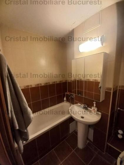 Apartament cu 2 camere decomandat în Militari