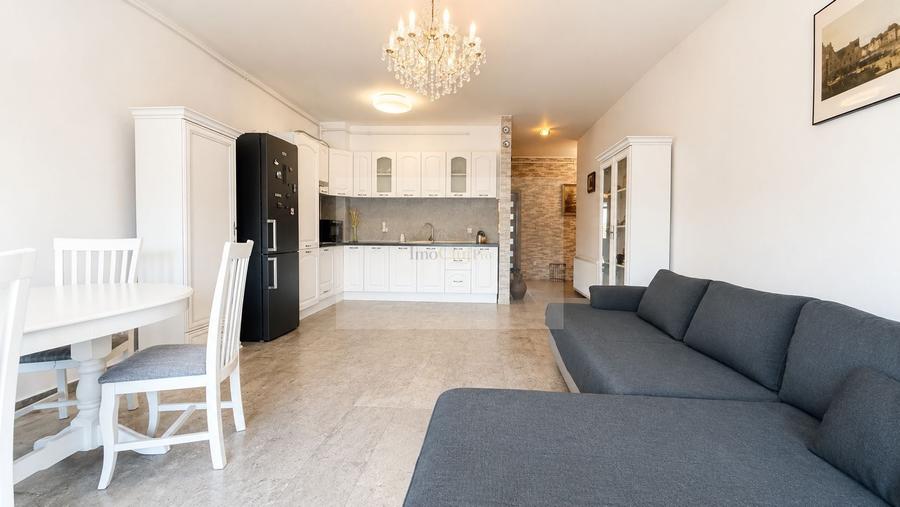 Apartament cu 2 camere semidecomandat, mobilat în Mănăștur