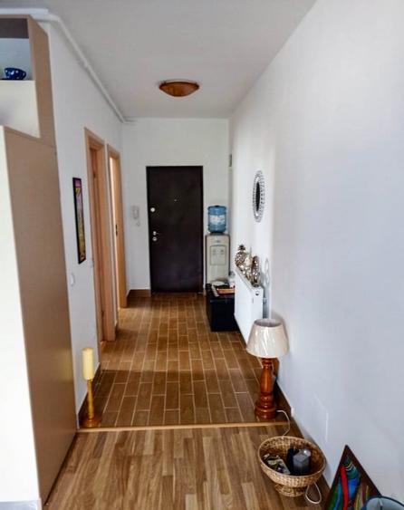 2 Camere | Bucurestii Noi | Bazilescu | Pajura | Damaroaia - 10