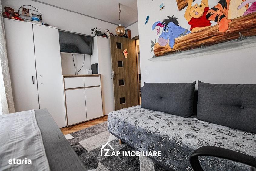 Apartament cu 3 camere decomandat în Central