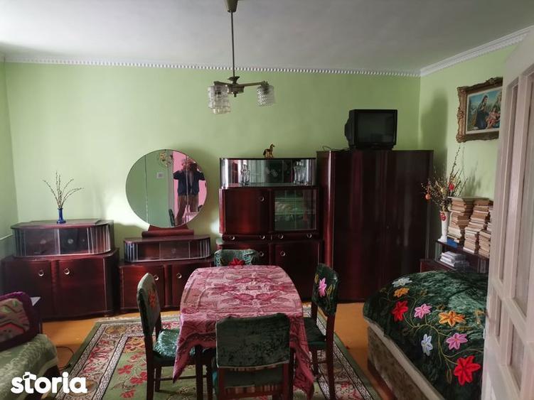 Casă cu 2 camere cu Teren 90 Mp în Central