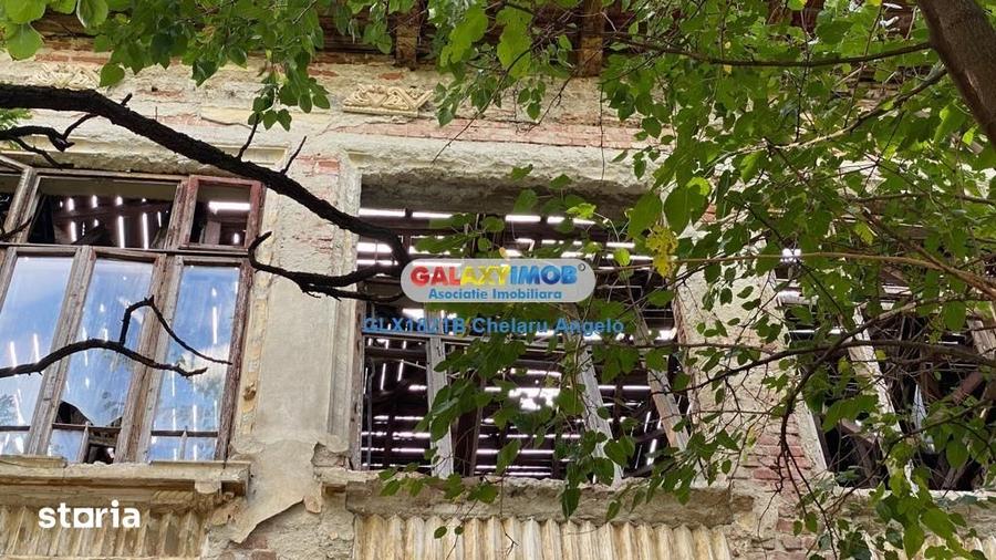 Teren de 1000 mp, în Centrul Civic