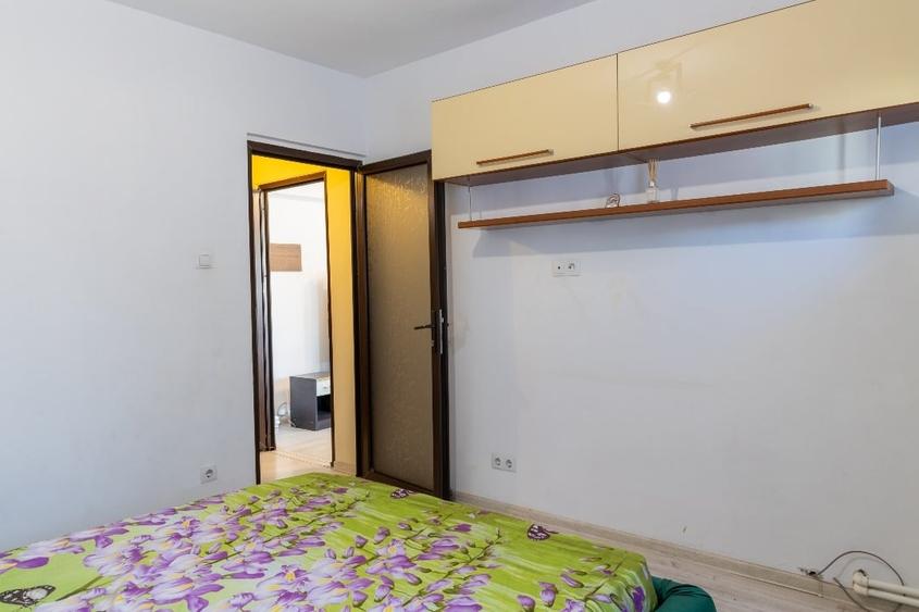 Apartament cu 3 camere, mobilat în Central